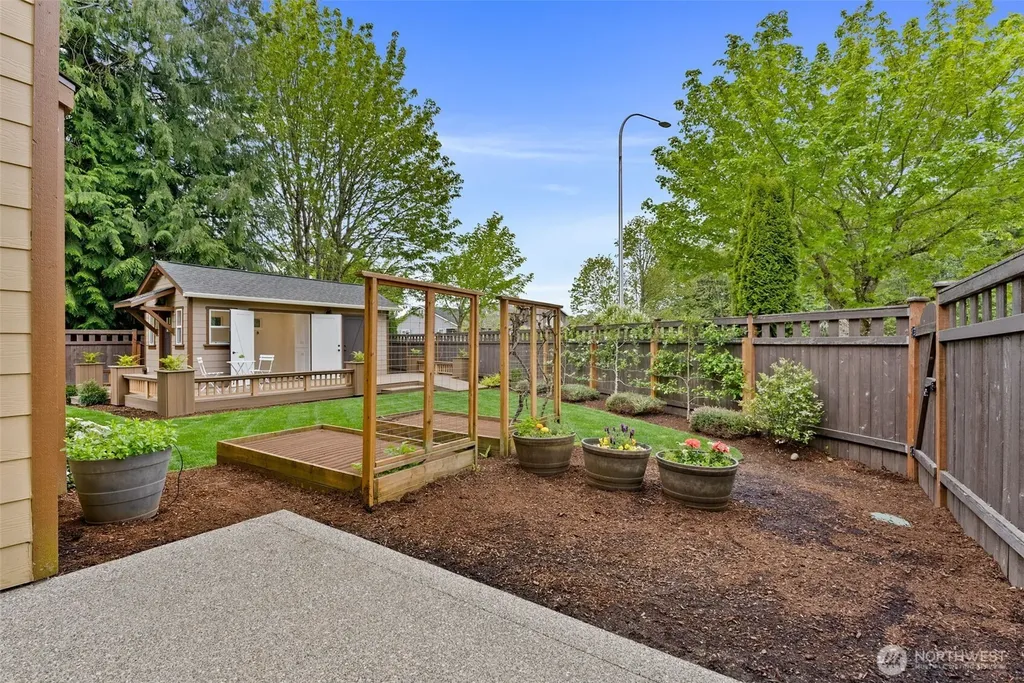 8896 Silverspot Drive SE Tumwater WA 98501