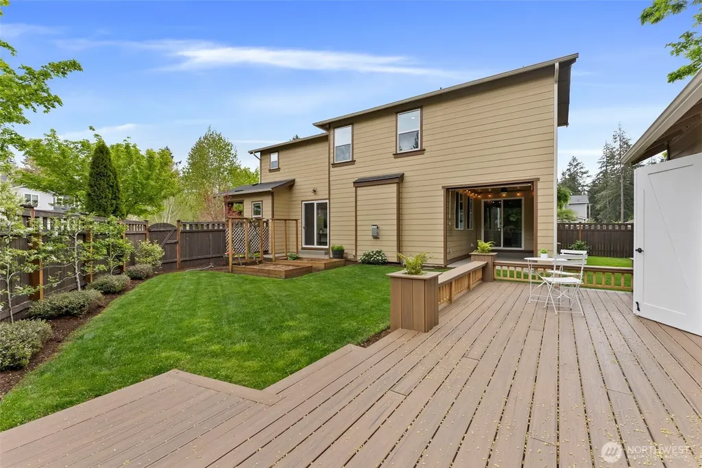 8896 Silverspot Drive SE Tumwater WA 98501