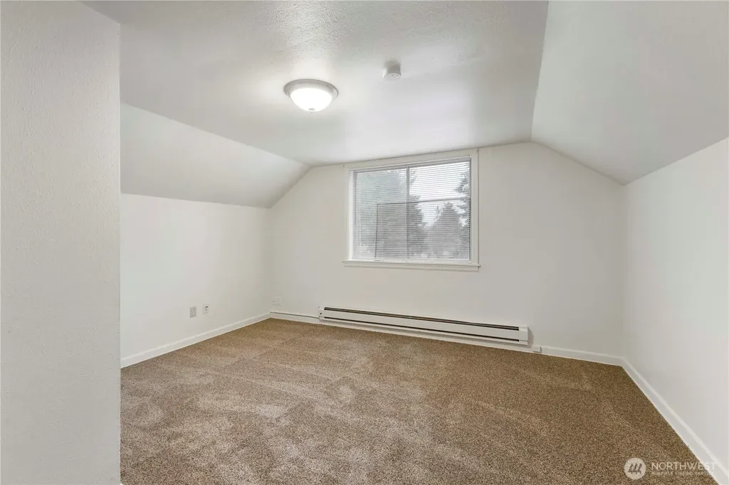 10114 Canyon Road E Puyallup WA 98373