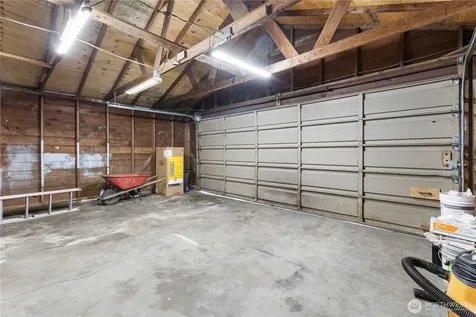 10114 Canyon Road E Puyallup WA 98373