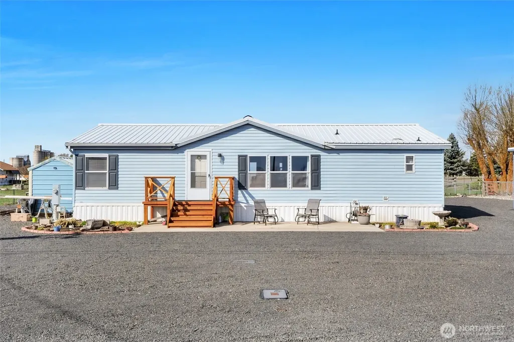 365 NE Adams Road Creston WA 99117
