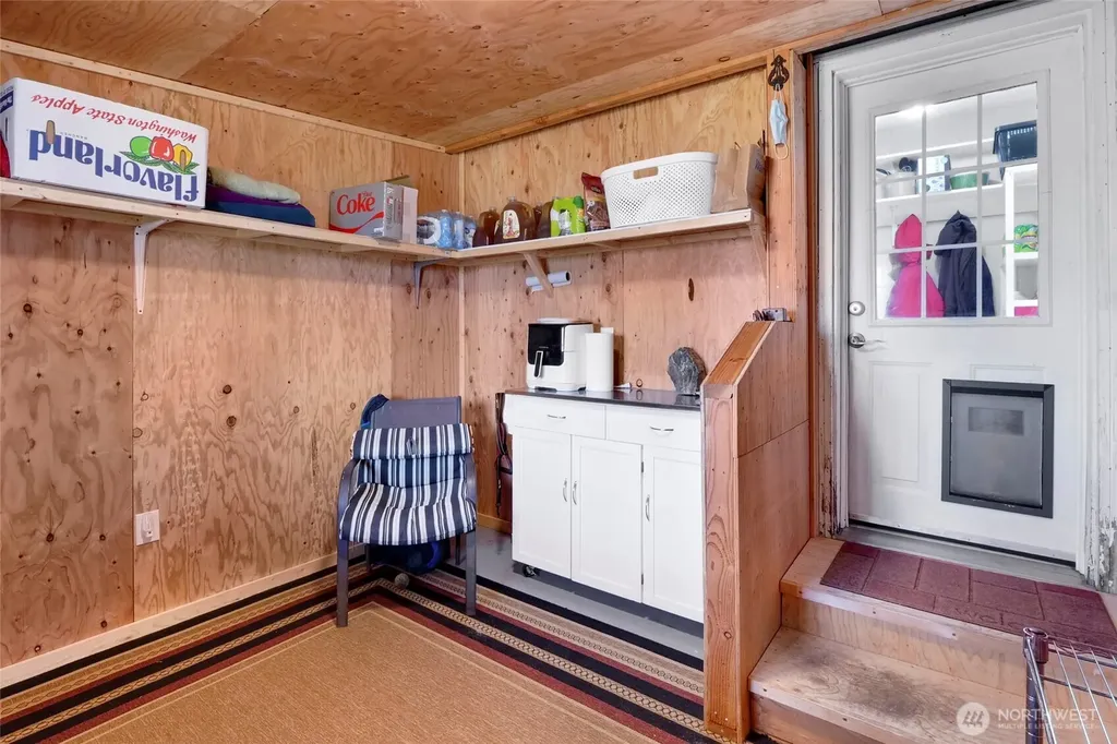 365 NE Adams Road Creston WA 99117