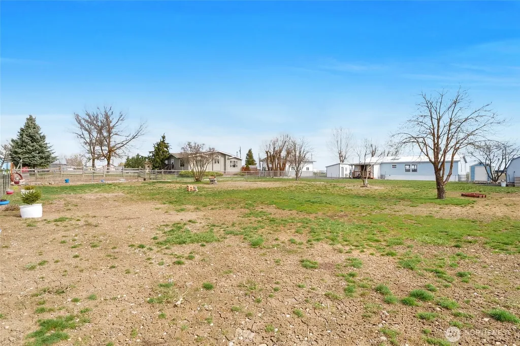 365 NE Adams Road Creston WA 99117
