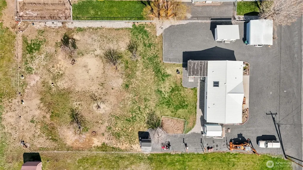 365 NE Adams Road Creston WA 99117