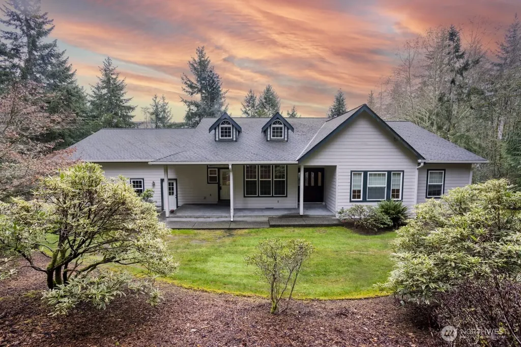 17625 Chummit Lane NE Suquamish WA 98392