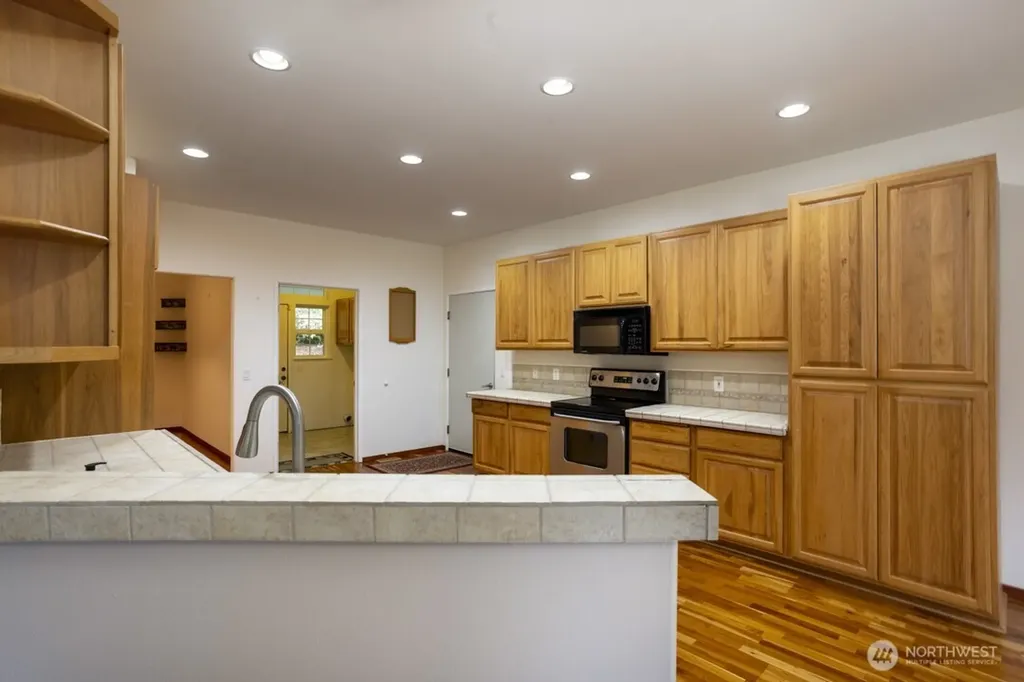 17625 Chummit Lane NE Suquamish WA 98392