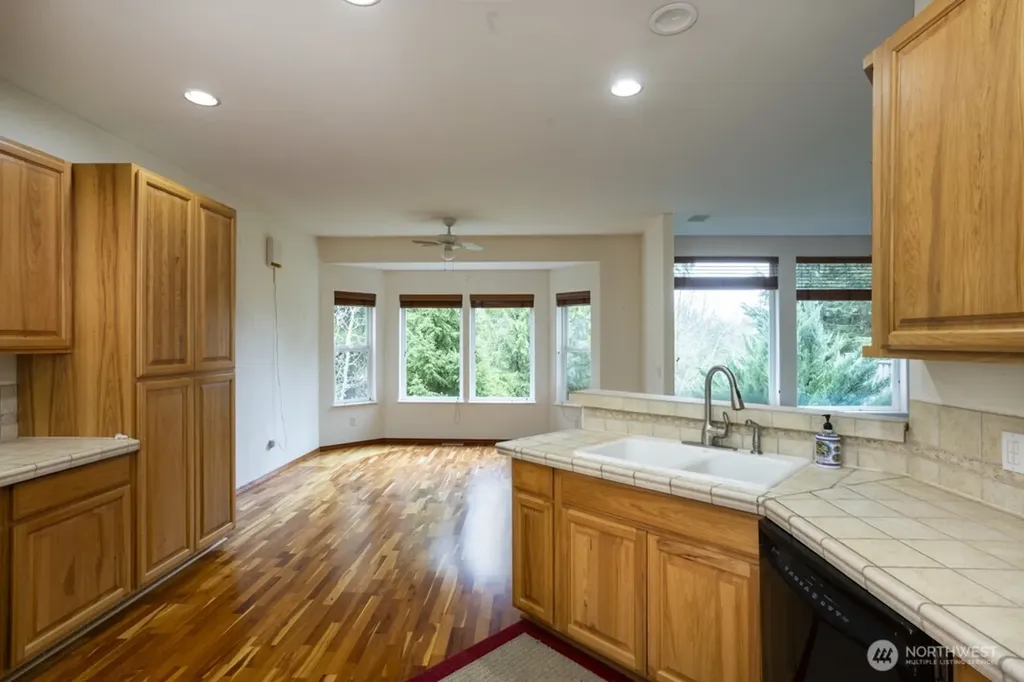 17625 Chummit Lane NE Suquamish WA 98392