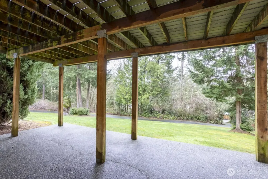 17625 Chummit Lane NE Suquamish WA 98392