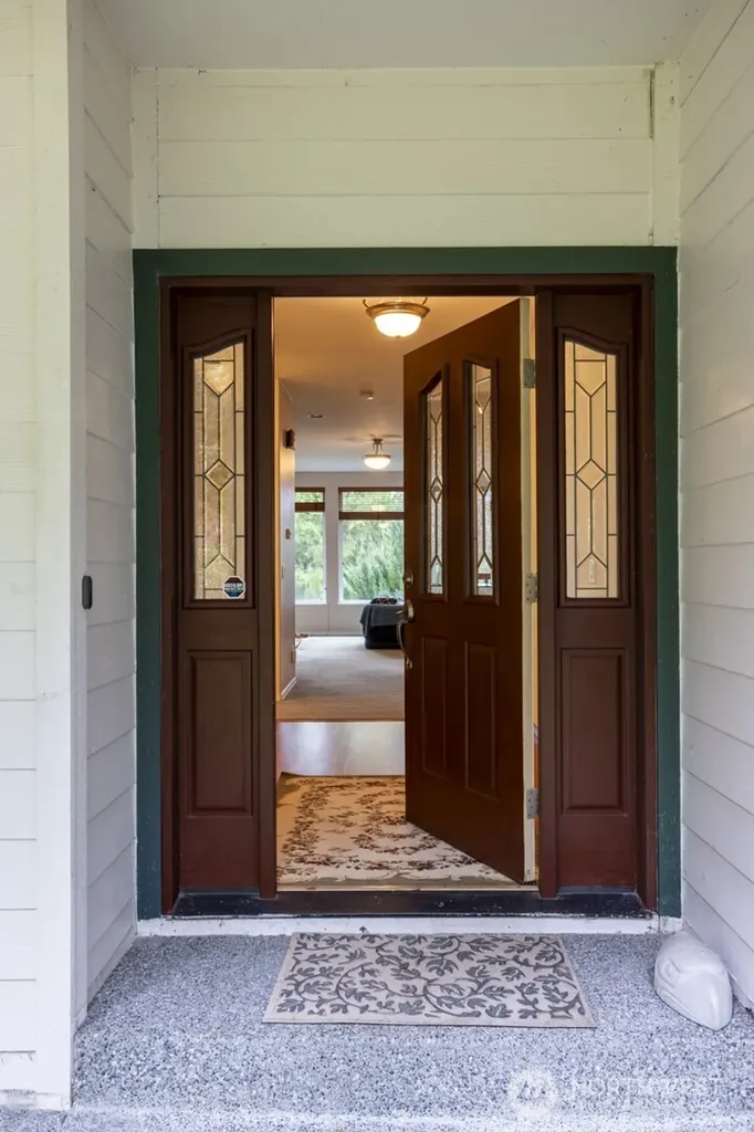 17625 Chummit Lane NE Suquamish WA 98392