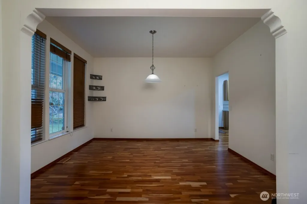 17625 Chummit Lane NE Suquamish WA 98392