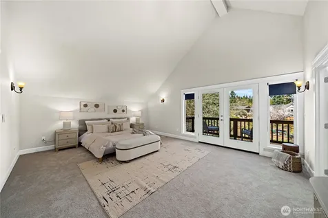 11028 E Riverside Drive Bothell WA 98011