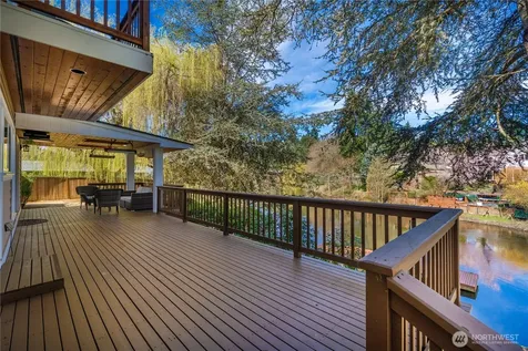 11028 E Riverside Drive Bothell WA 98011