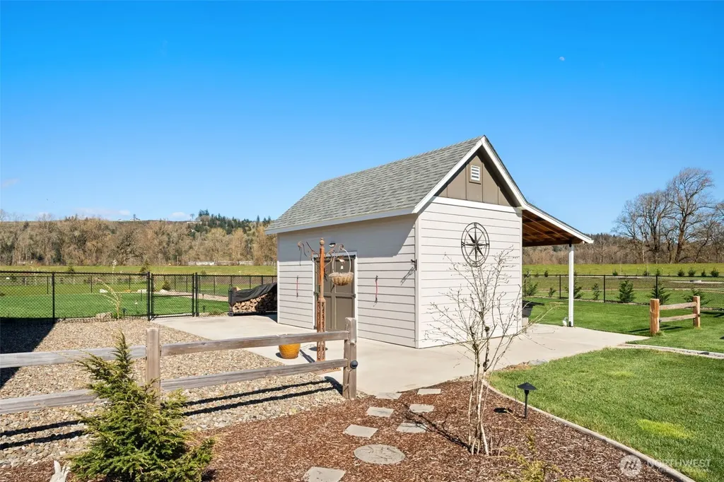 136 Klazina Court Woodland WA 98674