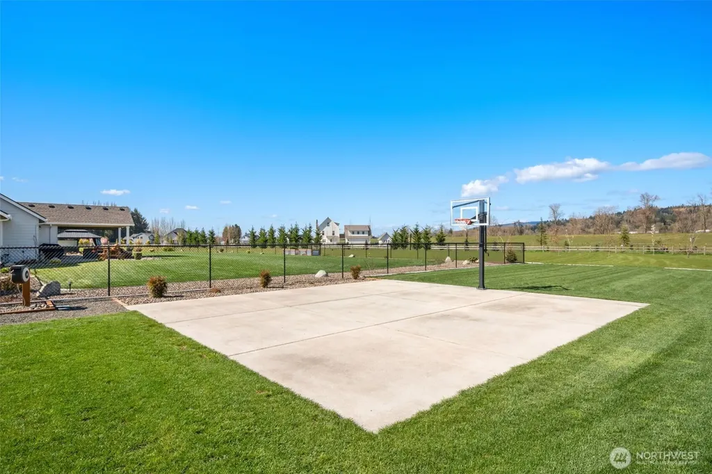 136 Klazina Court Woodland WA 98674