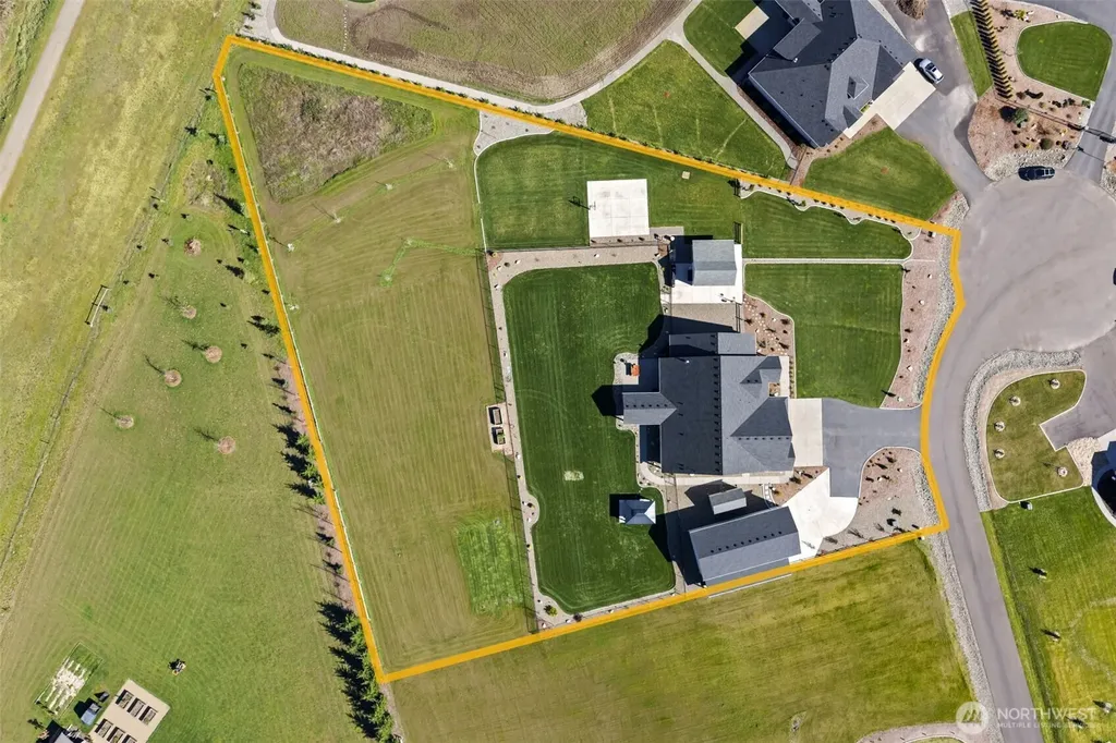 136 Klazina Court Woodland WA 98674