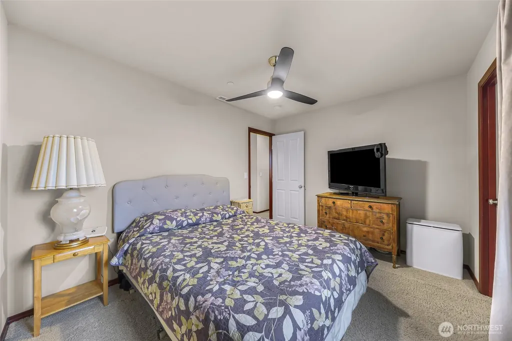 9212 11th Place NE Lake Stevens WA 98258