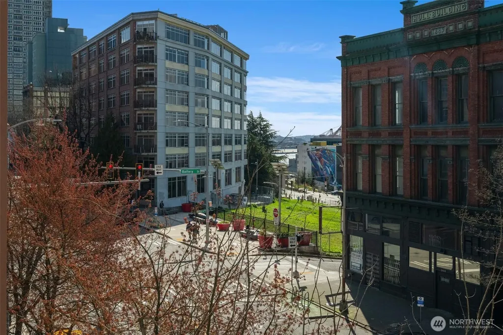 2414 1st Avenue Seattle WA 98121