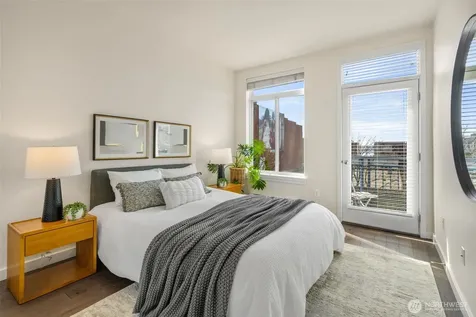 2414 1st Avenue Seattle WA 98121