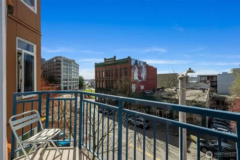2414 1st Avenue Seattle WA 98121