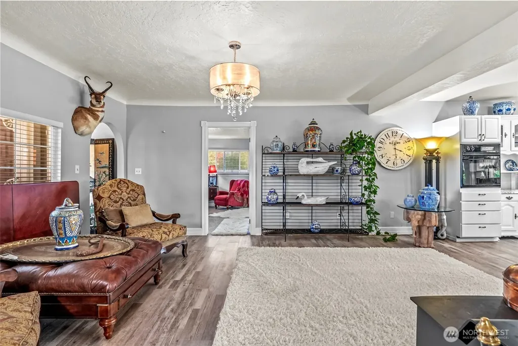 10 E Sunny Sands Road Cathlamet WA 98612
