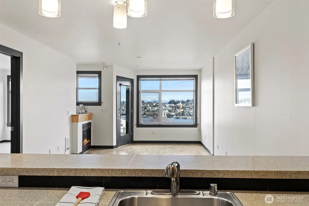655 Crockett Street Seattle WA 98109