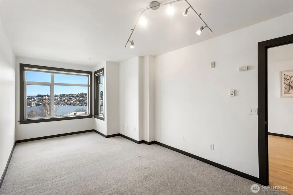 655 Crockett Street Seattle WA 98109