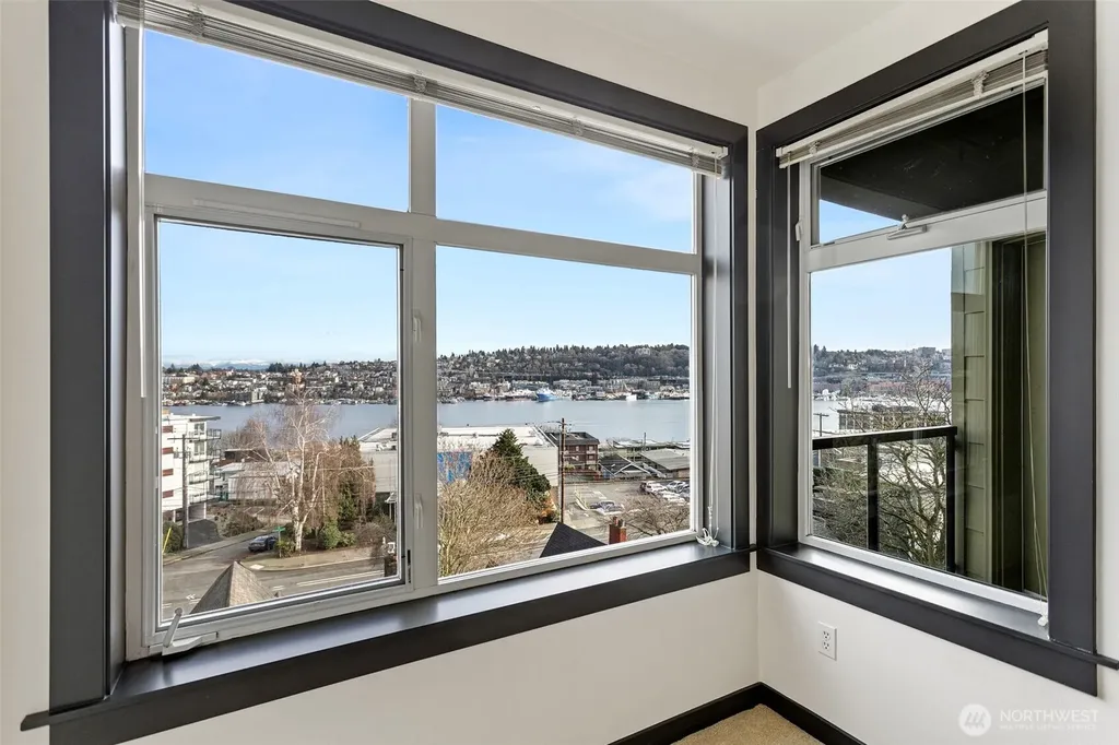 655 Crockett Street Seattle WA 98109