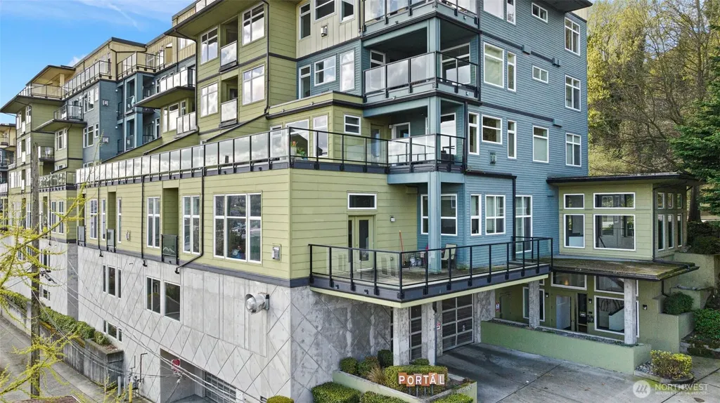 655 Crockett Street Seattle WA 98109