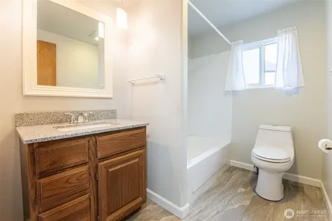 7108 53rd Street Ct E Puyallup WA 98371