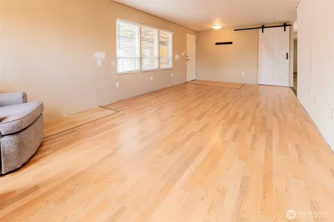 7108 53rd Street Ct E Puyallup WA 98371
