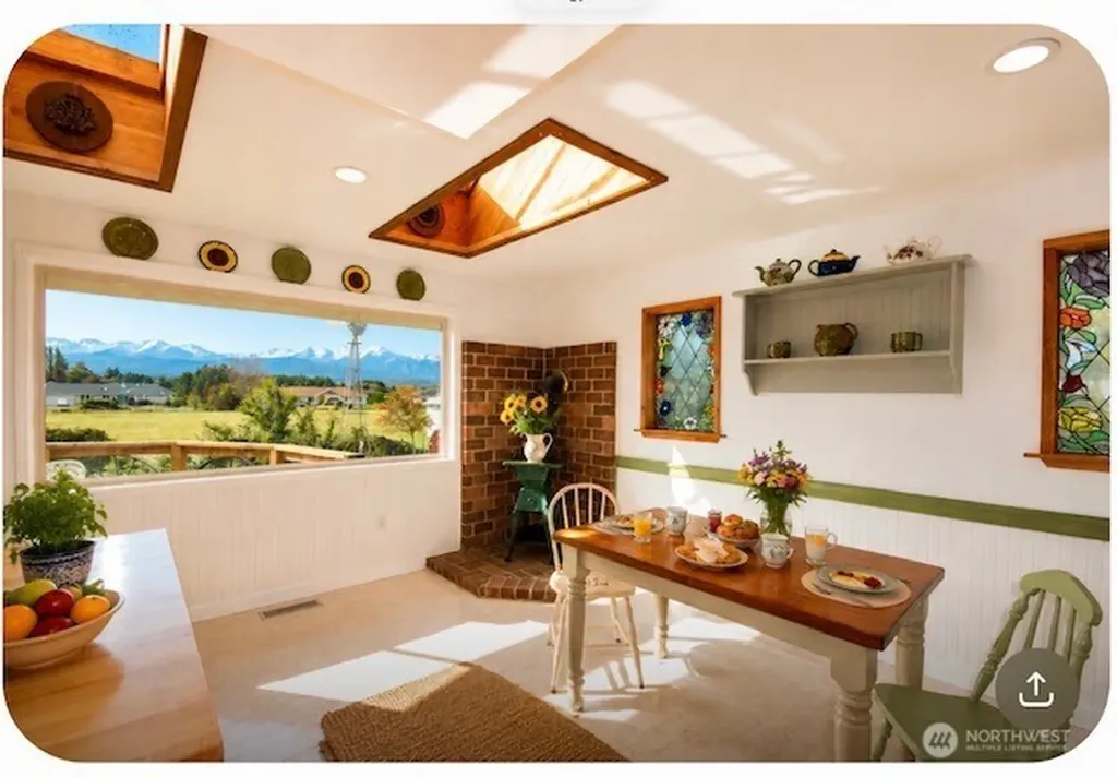 1734 Woodcock Road Sequim WA 98382