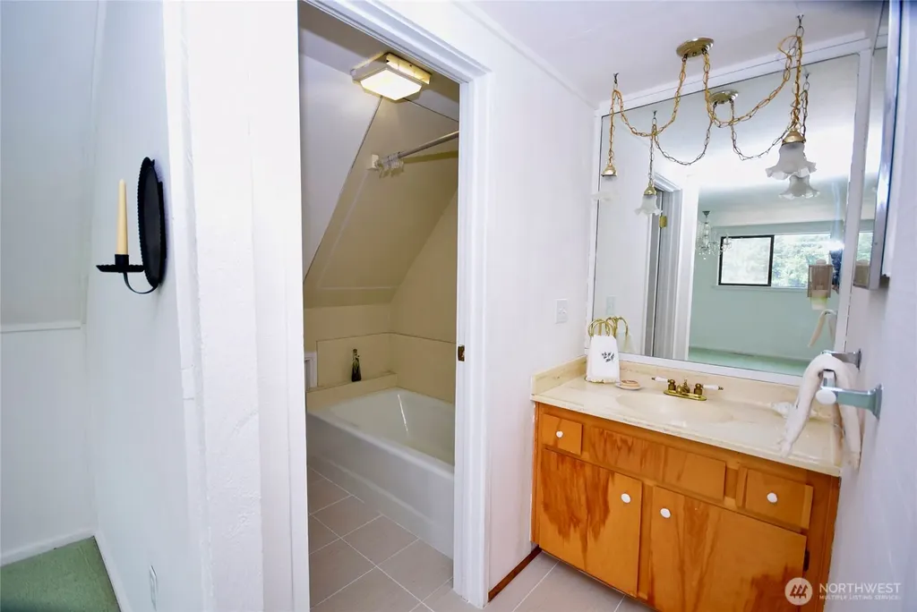 1734 Woodcock Road Sequim WA 98382