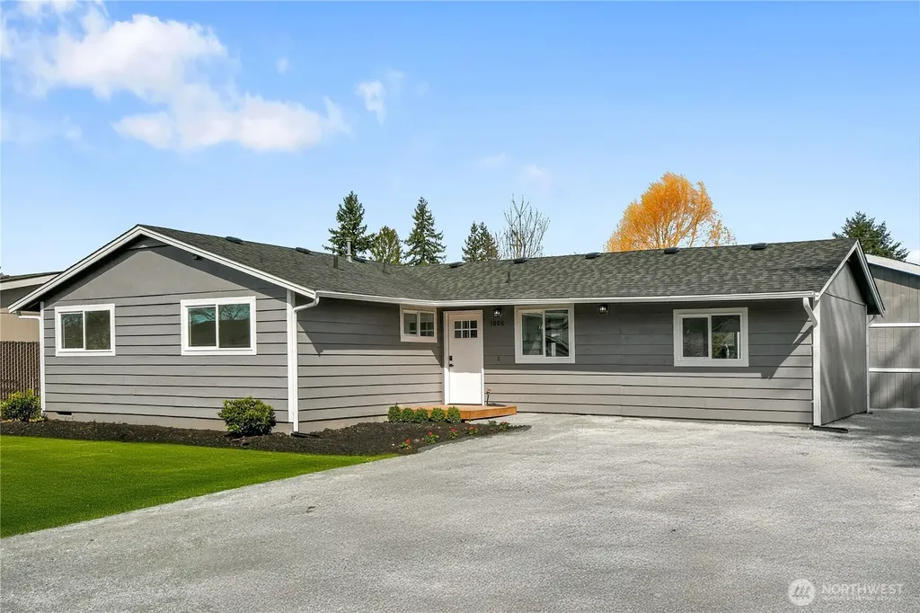 1006 Fidalgo Street Sedro Woolley WA 98284