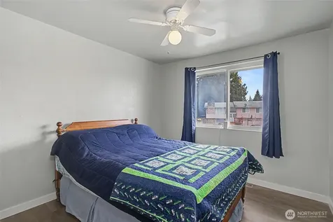 33831 37th Avenue SW Federal Way WA 98023