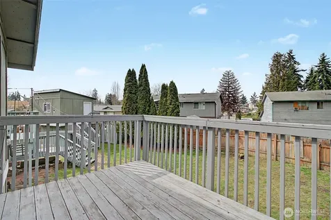 33831 37th Avenue SW Federal Way WA 98023