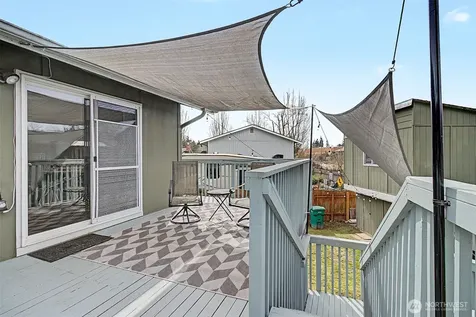 33831 37th Avenue SW Federal Way WA 98023