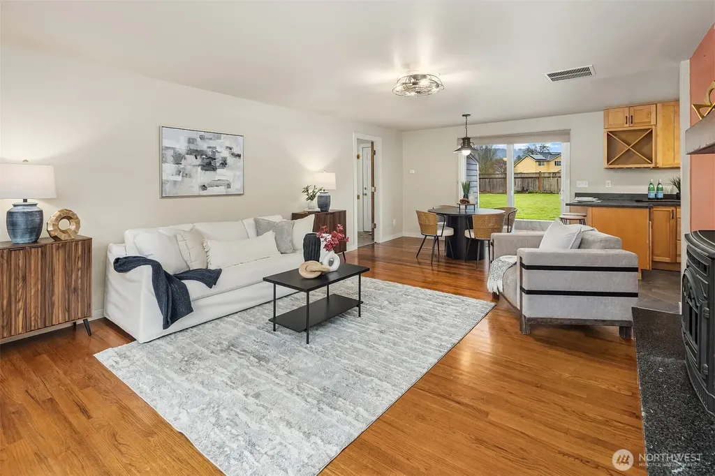 4336 328th Place SE Fall City WA 98024