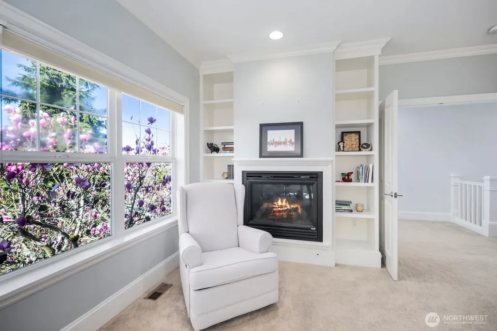 6030 Ann Arbor Avenue NE Seattle WA 98115