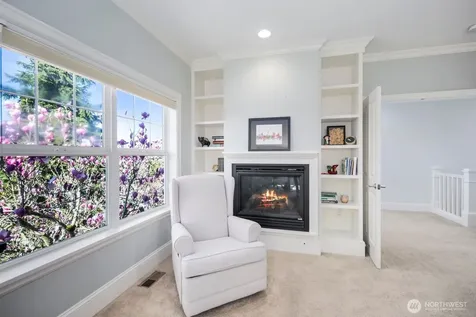 6030 Ann Arbor Avenue NE Seattle WA 98115