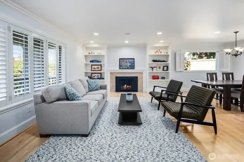 6030 Ann Arbor Avenue NE Seattle WA 98115