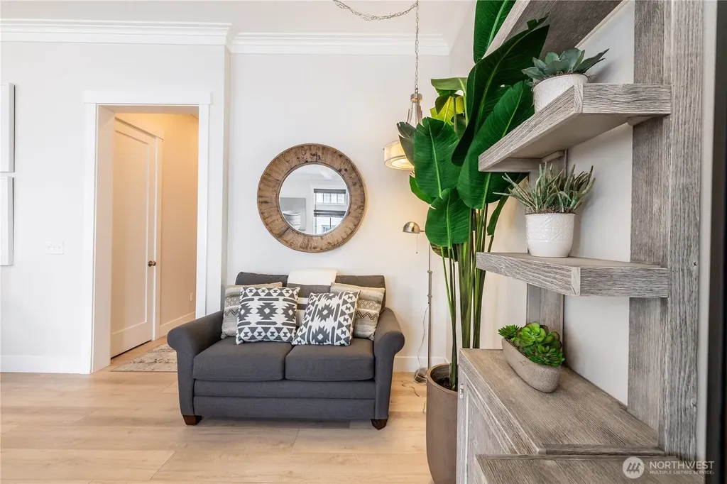 204 Market Street Pacific Beach WA 98571