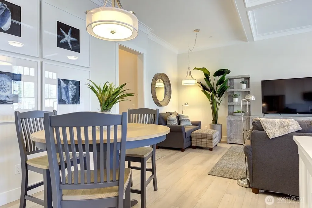 204 Market Street Pacific Beach WA 98571