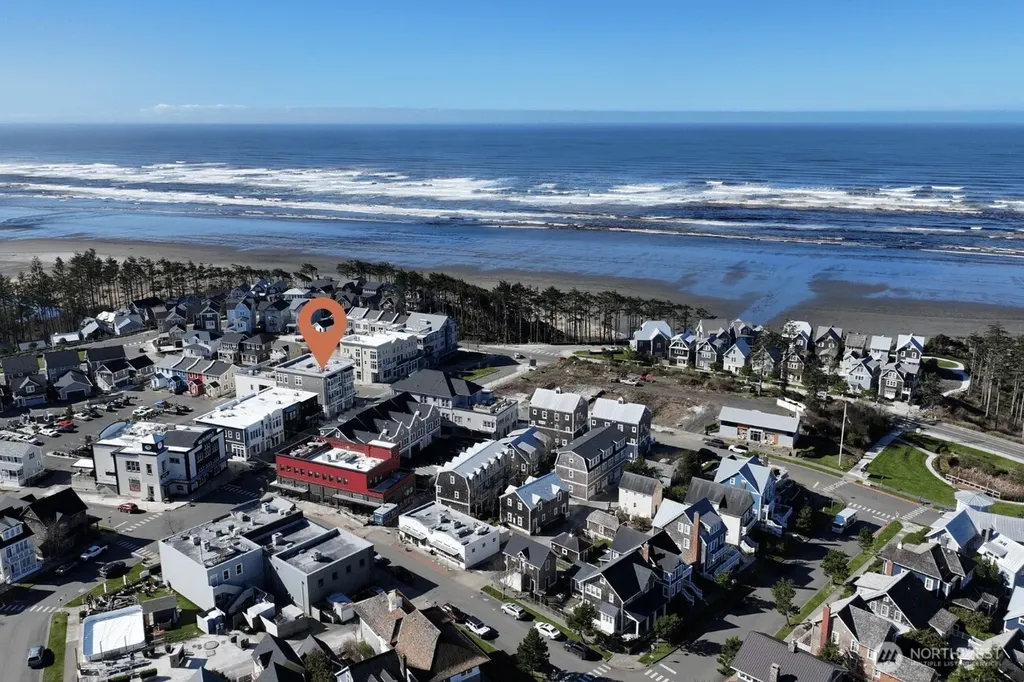 204 Market Street Pacific Beach WA 98571