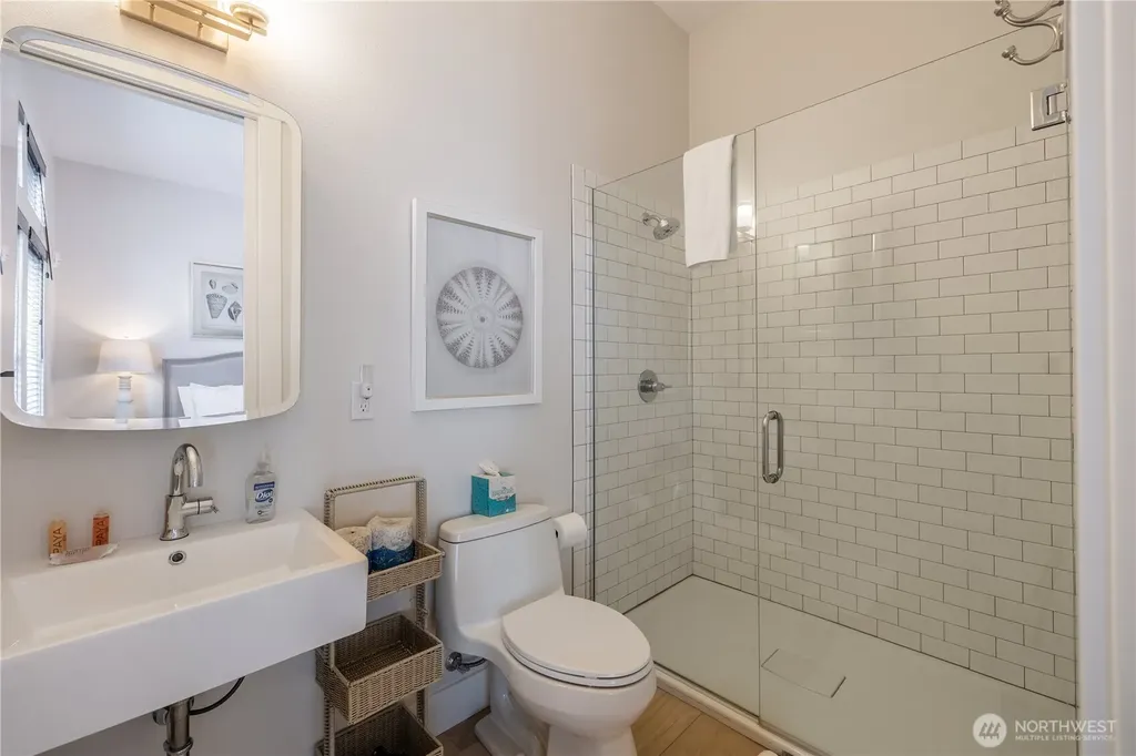 204 Market Street Pacific Beach WA 98571