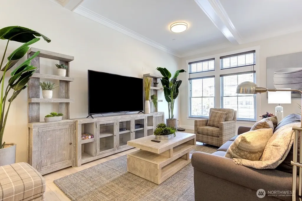 204 Market Street Pacific Beach WA 98571