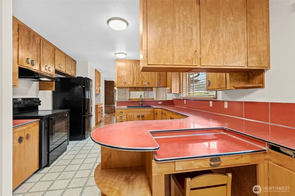 501 N Oak Street Centralia WA 98531