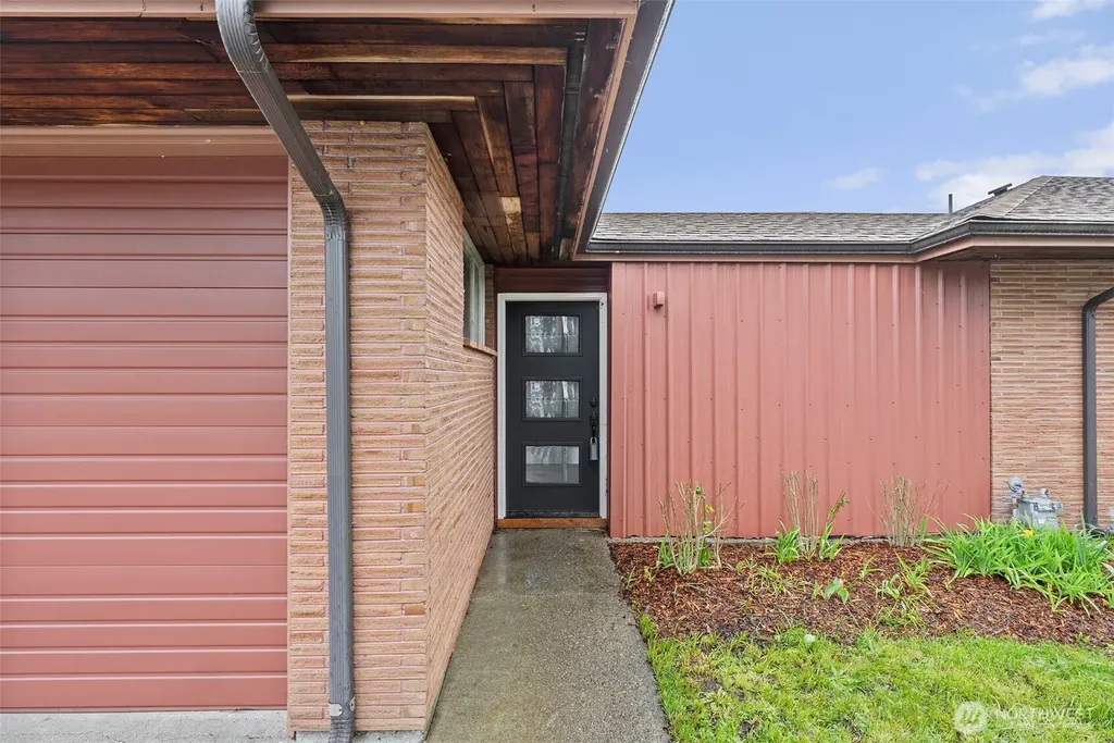 501 N Oak Street Centralia WA 98531