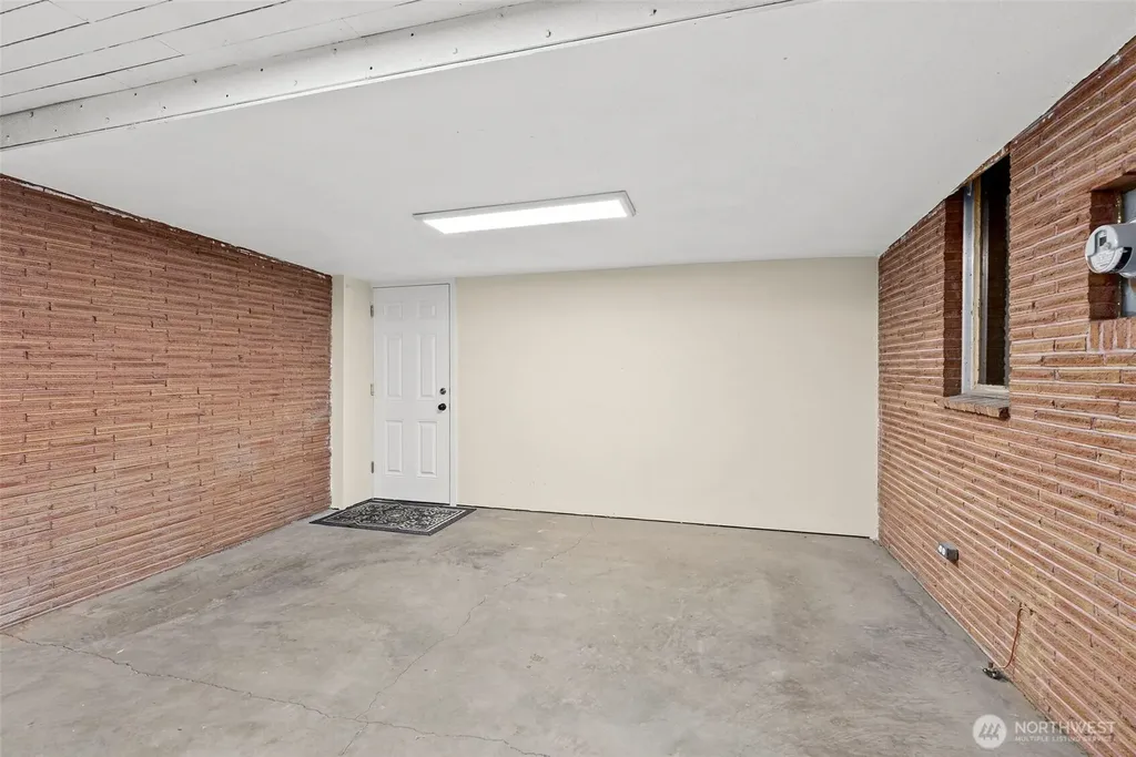 501 N Oak Street Centralia WA 98531
