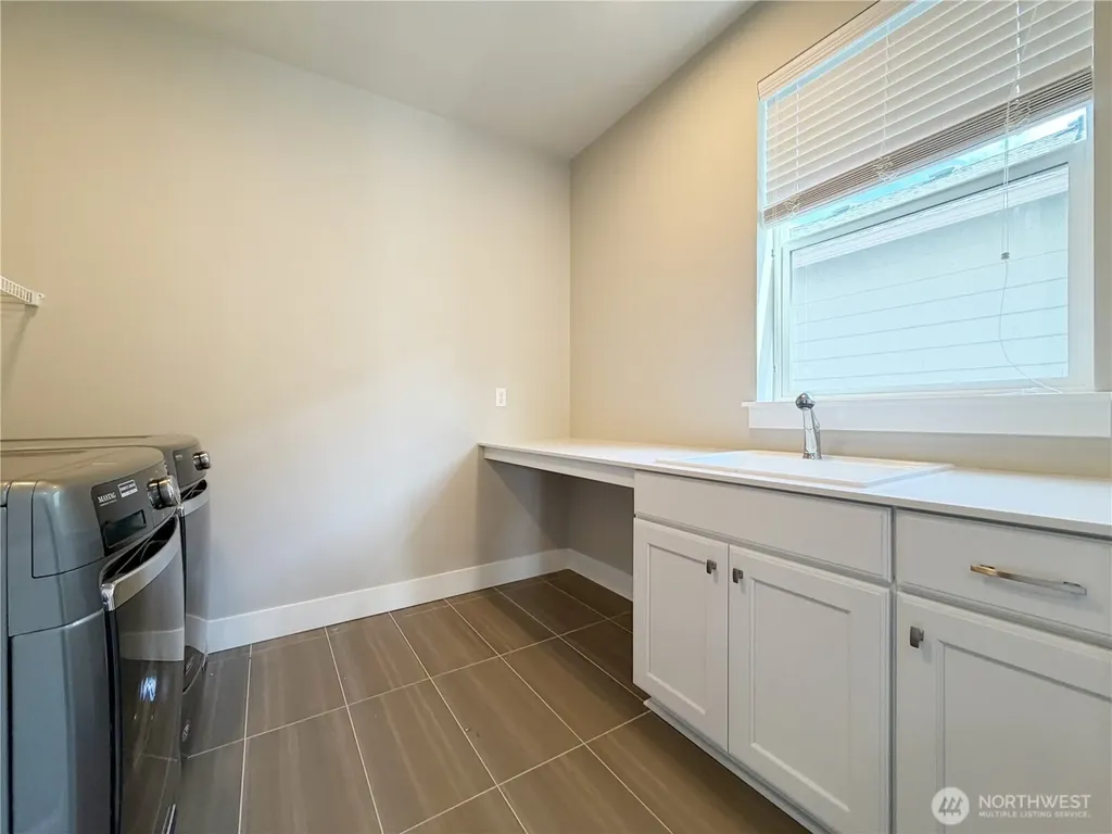 16529 White Mountain Road SE Monroe WA 98272