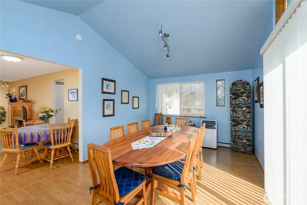 343 W Hemlock Sequim WA 98382